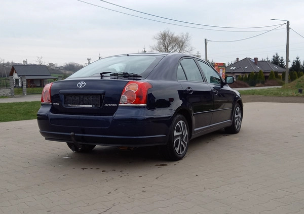 Toyota Avensis cena 17800 przebieg: 182700, rok produkcji 2007 z Złotoryja małe 67